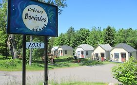 Cabines Boreales Et Maison De Chambres